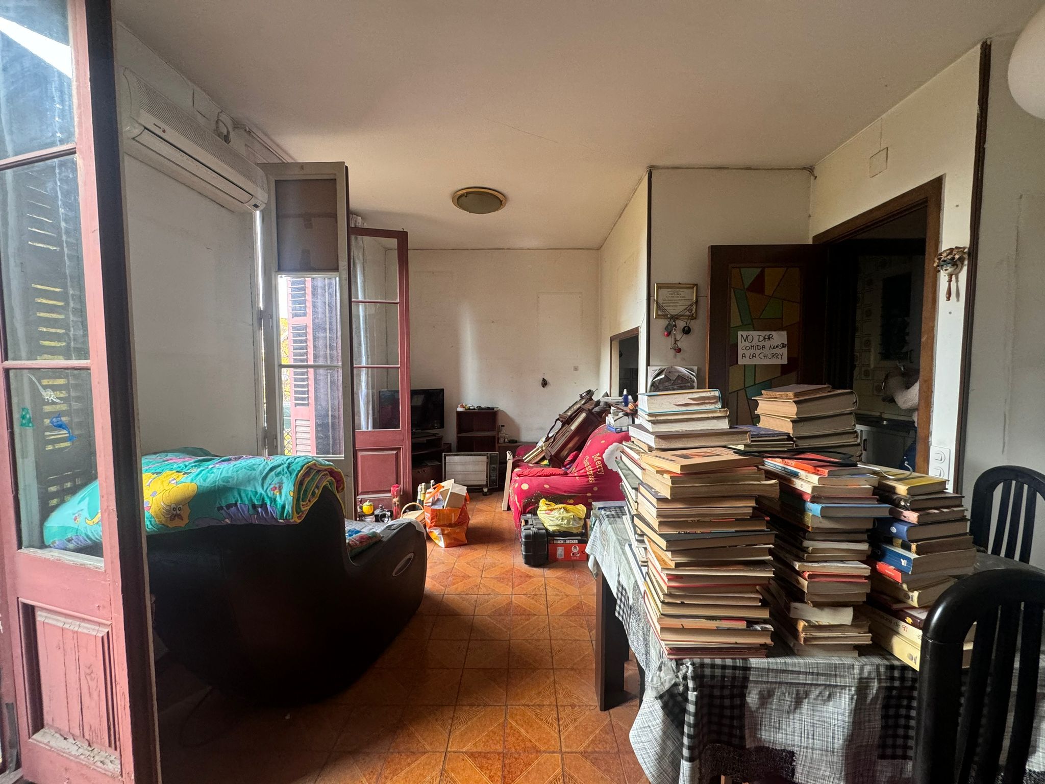 Living room of Flat for sale in  Barcelona Capital  with Balcony