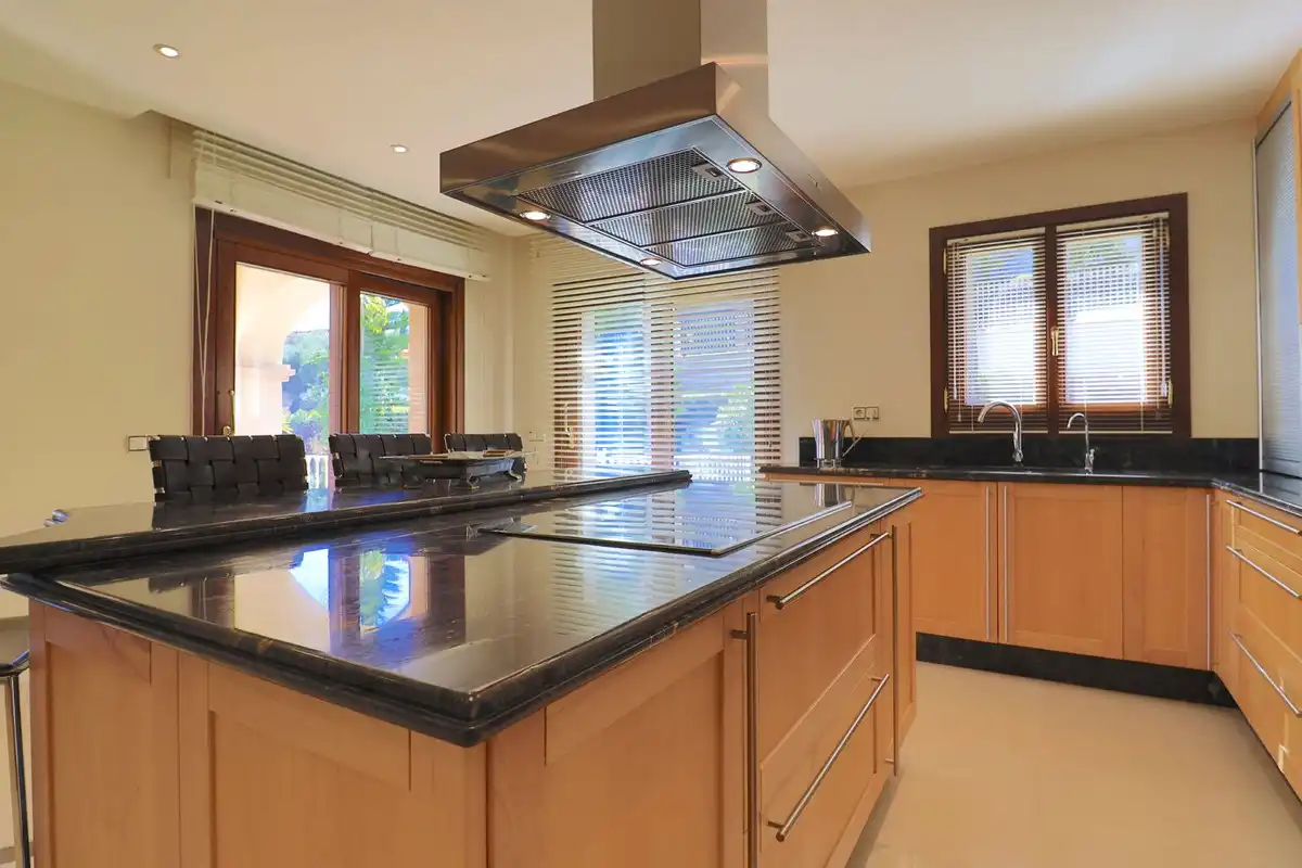 Chalet en venta en Los Arqueros  - Puerto del Almendro, imagen 35