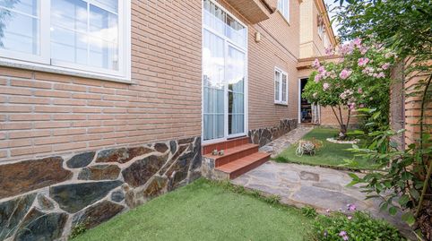 Foto 2 de Casa adosada en venta en Calle San Sebastián, La Torre de Esteban Hambrán, Toledo
