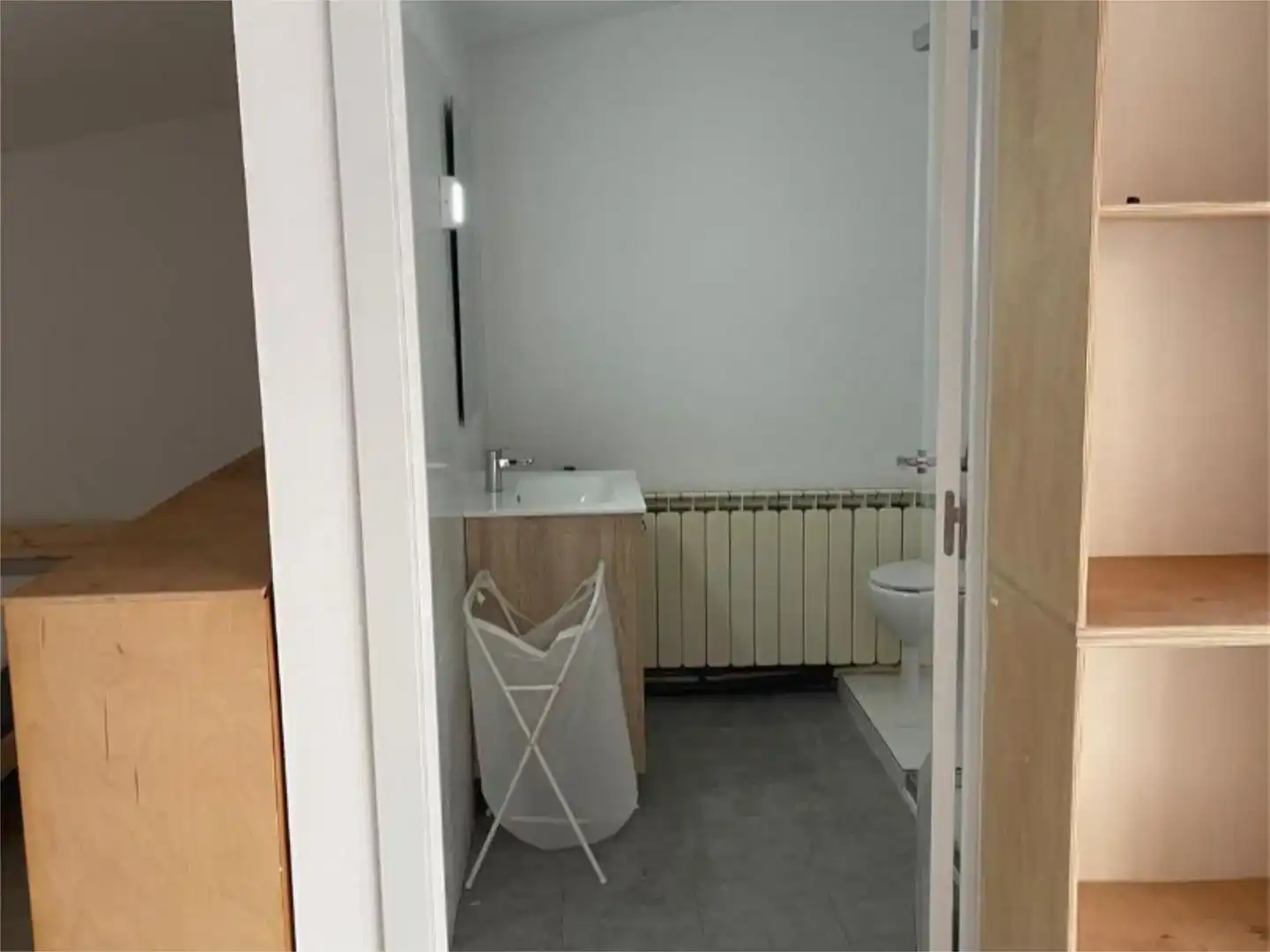 Bany de Casa o xalet per a compartir en Barcelona amb Aire condicionat, Jardí privat i Parquet