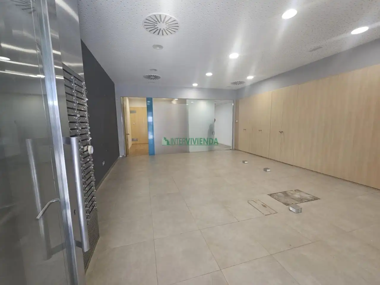 Commercial properties for rent in Vigo   with Air Conditioner