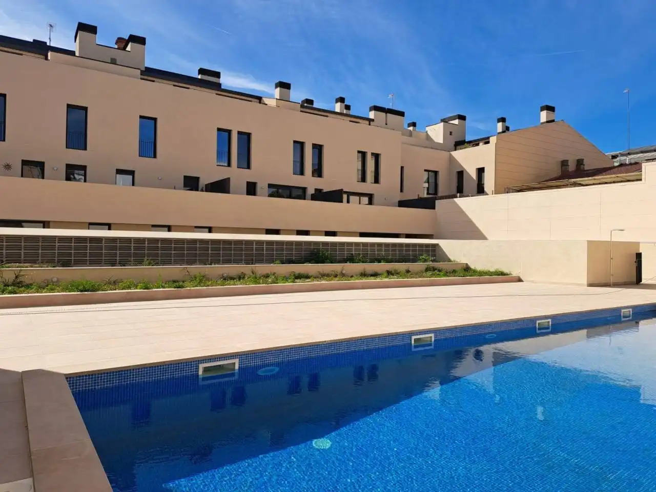 Piscina de Piso de alquiler en Sabadell con Aire acondicionado, Calefacción y Parquet