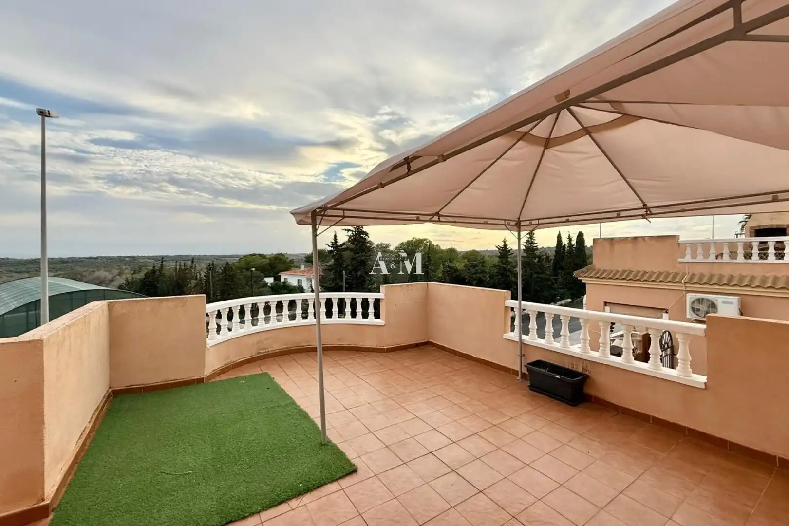 Terrassa de Casa o xalet de lloguer en Orihuela amb Aire condicionat, Calefacció i Terrassa