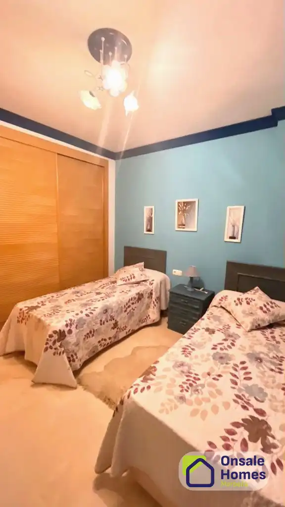 Bedroom of Flat for sale in Marbella Centro
