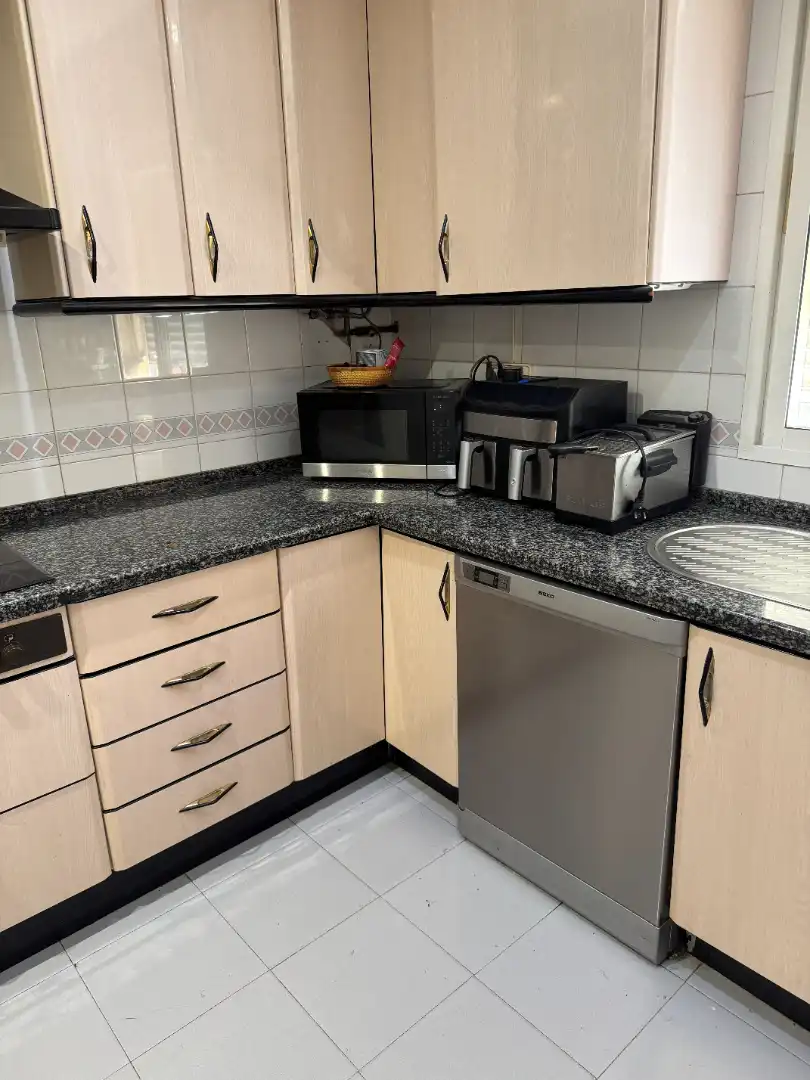 Kitchen of Flat for sale in Sevilla  with Air Conditioner, Heating and Terrace
