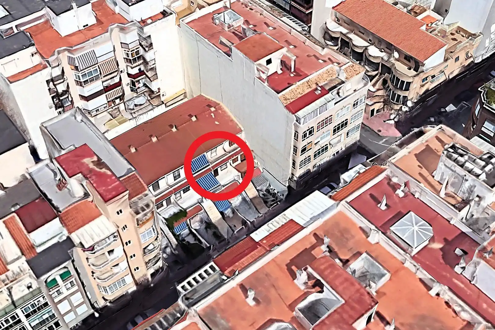 Vista exterior de Àtic en venda en Torrevieja amb Aire condicionat, Calefacció i Terrassa