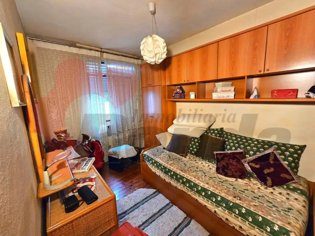 Habitación de Casa adosada en venta en Lugo
