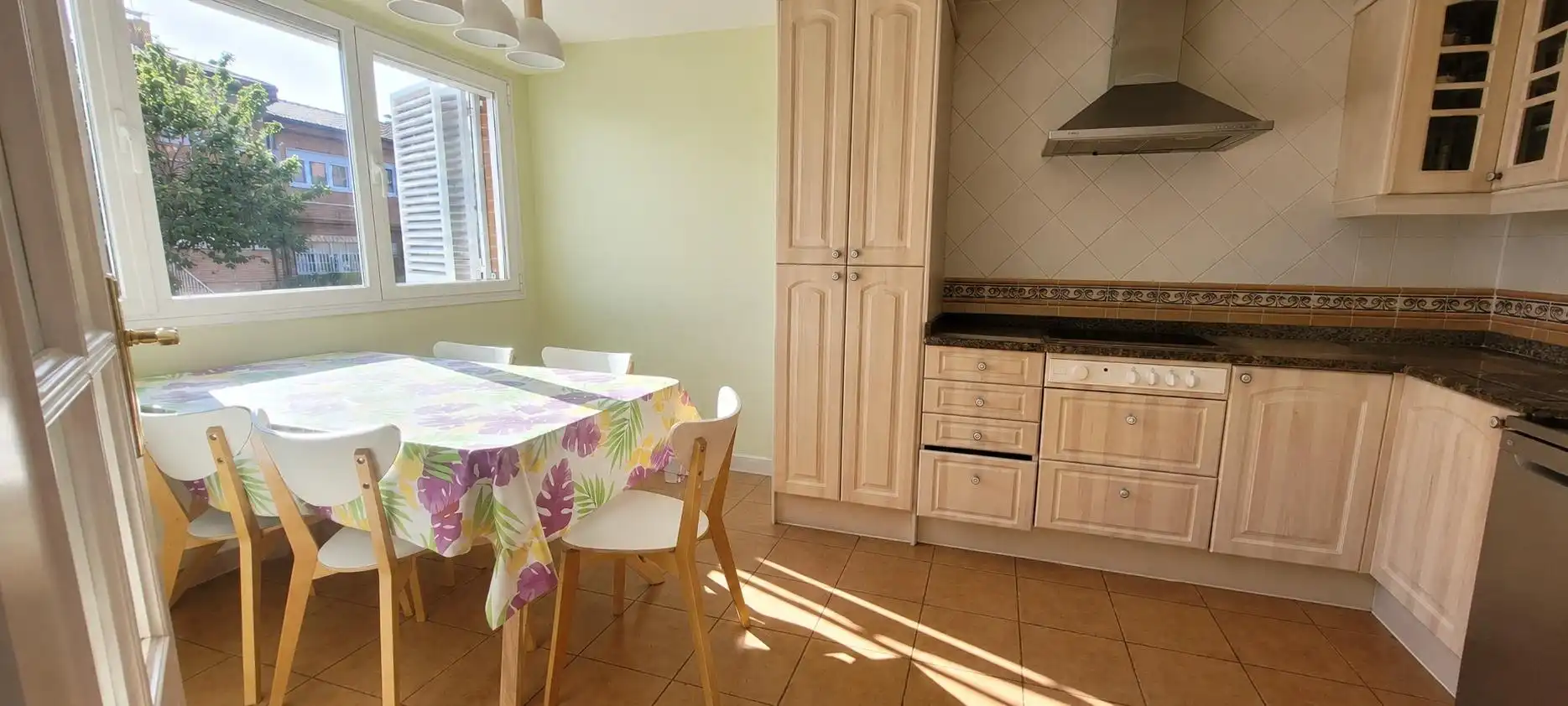 Kitchen of Detached homes for rent in Majadahonda  with Air Conditioner, Heating and Private garden