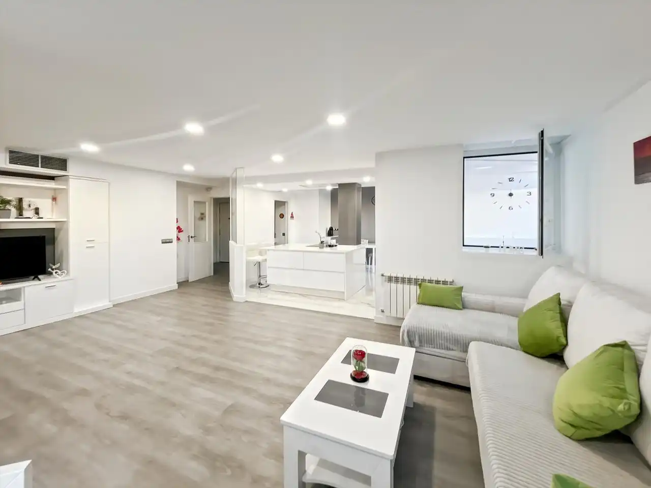 Sala de estar de Ático en venta en Madrid con Aire acondicionado, Calefacción y Terraza
