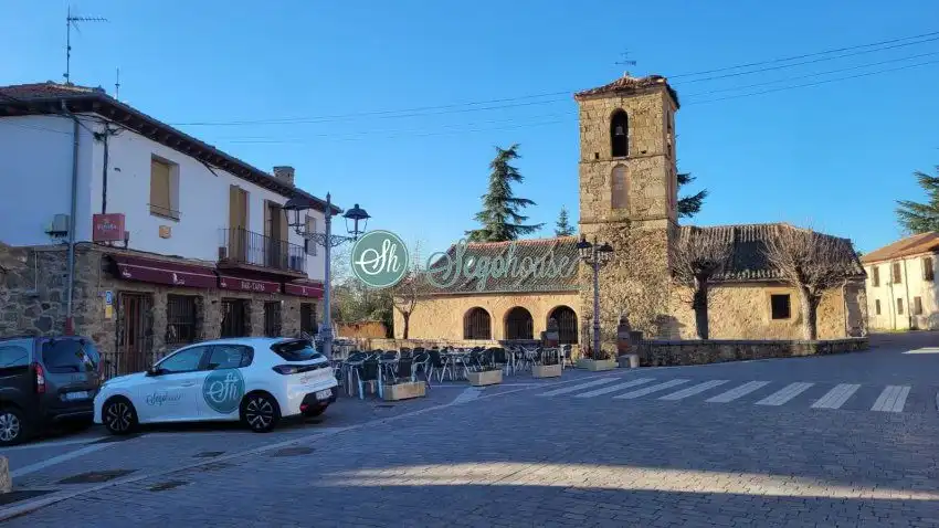 Vista exterior de Casa o chalet de alquiler en Navas de Riofrío con Calefacción y Balcón