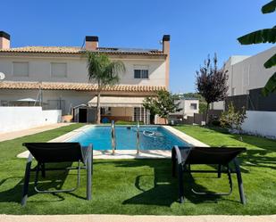 Swimming pool of Single-family semi-detached for sale in Montserrat  with Terrace and Swimming Pool