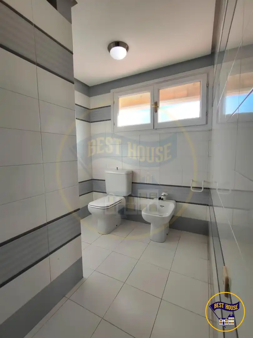 Bathroom of Houses for sale in Cuenca  with Heating, Private garden and Terrace