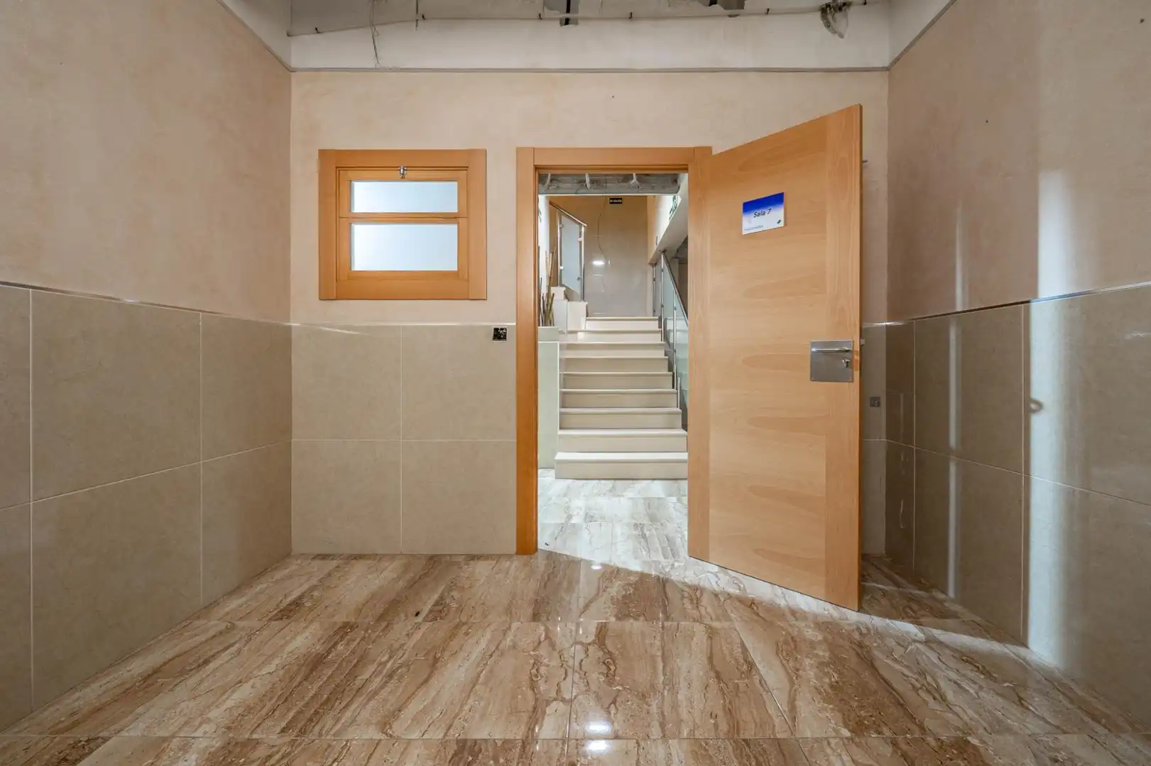 Local comercial de lloguer a Avenida del Doctor Olóriz, imagen 38