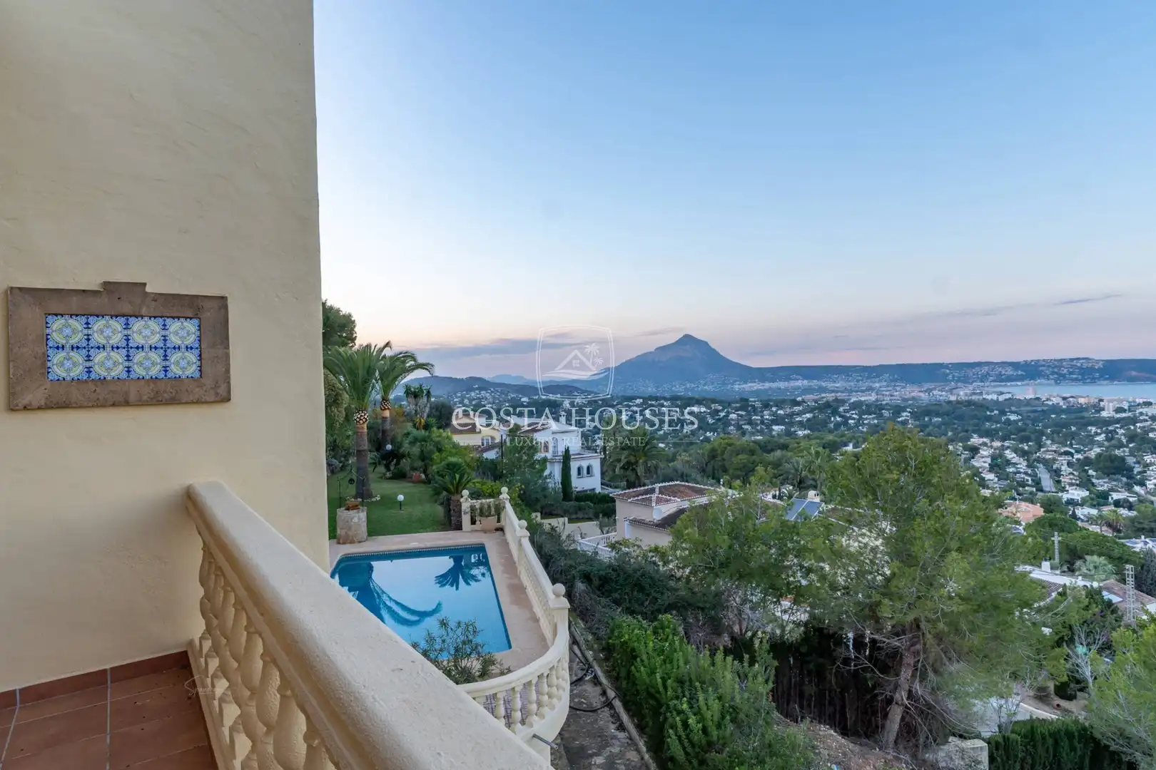 Exterior view of Houses for sale in Jávea / Xàbia  with Air Conditioner, Private garden and Terrace