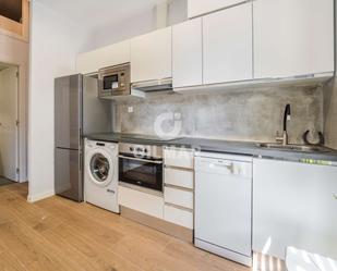 Kitchen of Apartment for sale in  Madrid Capital