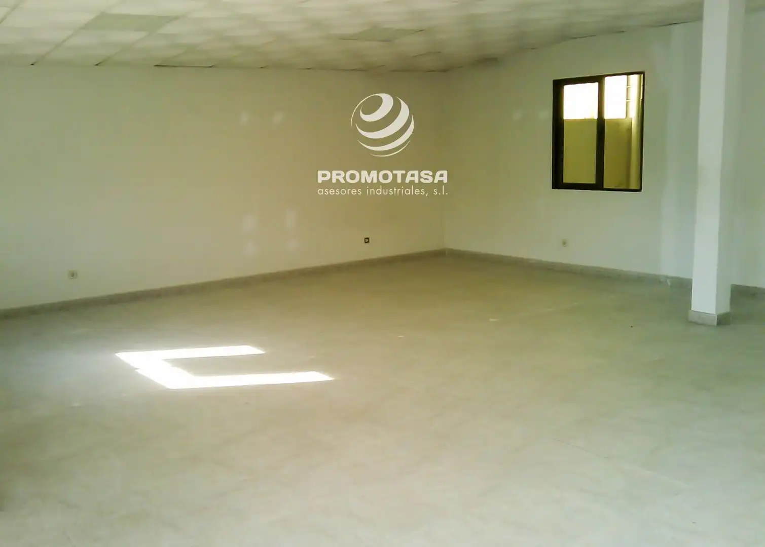 Nave industrial de alquiler en Rivas-Vaciamadrid con Calefacción