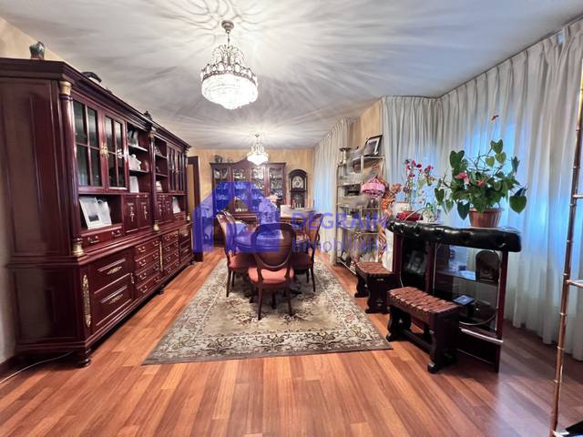 Piso en Venta en Calle Ciriaco Miguel Vigil en Buenavista