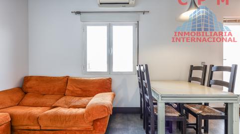 Photo 2 of Attic for rent in Pacífico,  Madrid Capital