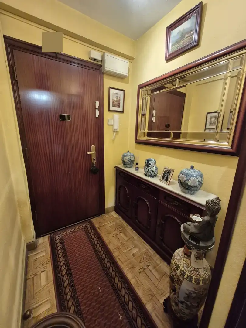 Piso en venta en Avilés con Calefacción y Trastero