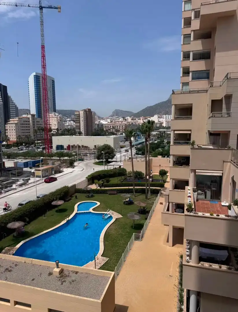 Vista exterior de Apartament en venda en Calpe / Calp amb Aire condicionat, Calefacció i Terrassa
