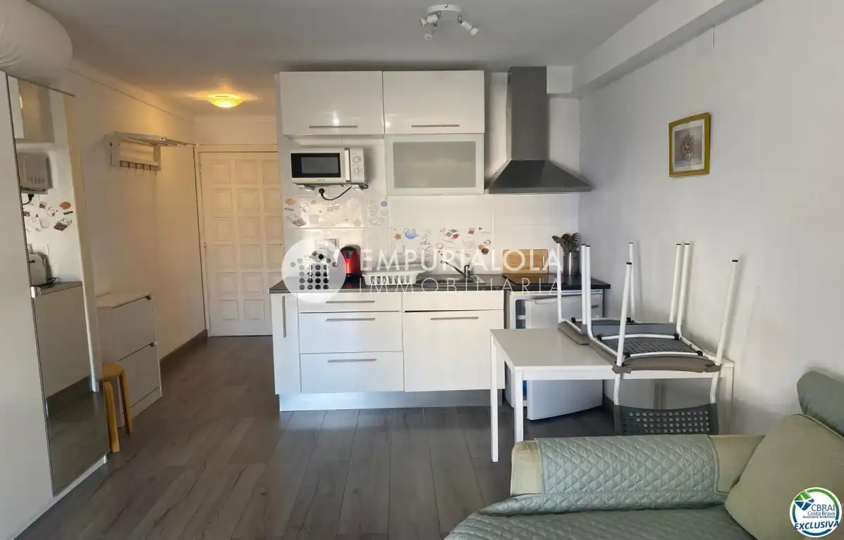 Cocina de Estudio en venta en Empuriabrava con Aire acondicionado y Amueblado