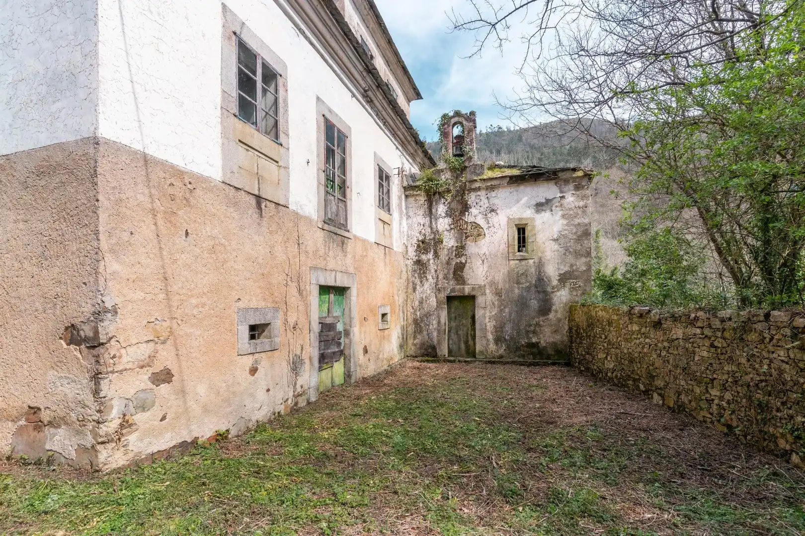 Vista exterior de Casa o xalet en venda en Castropol
