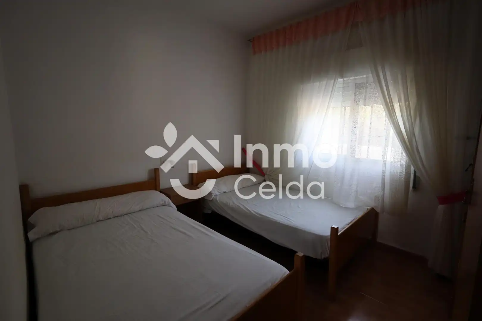 Dormitori de Casa o xalet en venda en Torrent amb Aire condicionat, Calefacció i Jardí privat