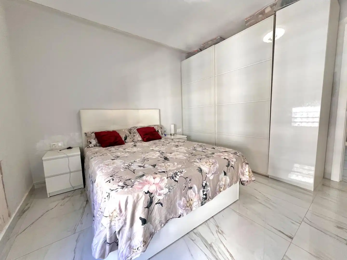 Bedroom of Flat for sale in Tarragona  with Air Conditioner and Terrace