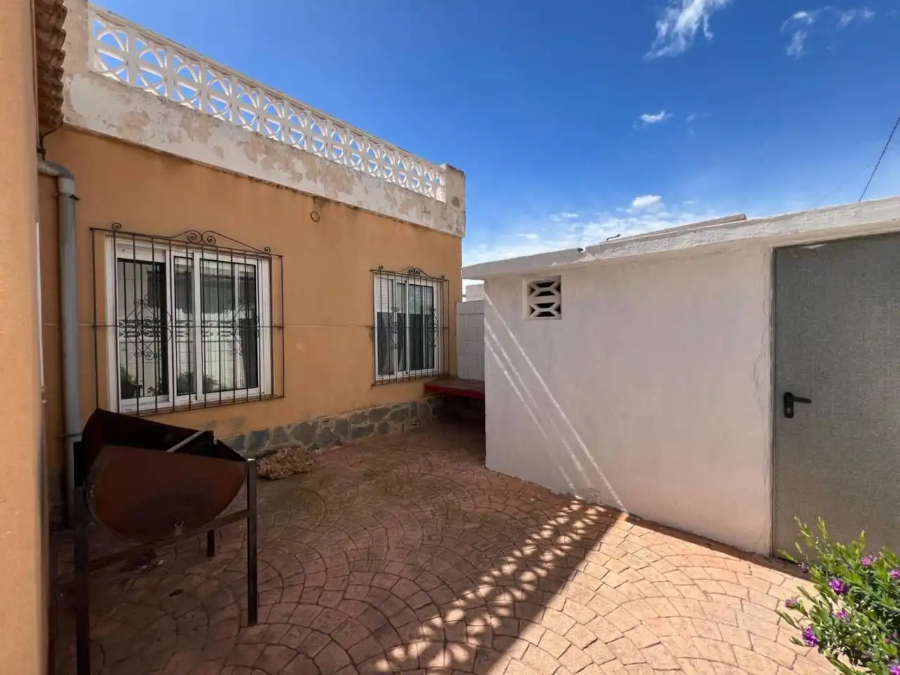Vista exterior de Casa o chalet en venta en Elche / Elx con Aire acondicionado, Jardín privado y Terraza