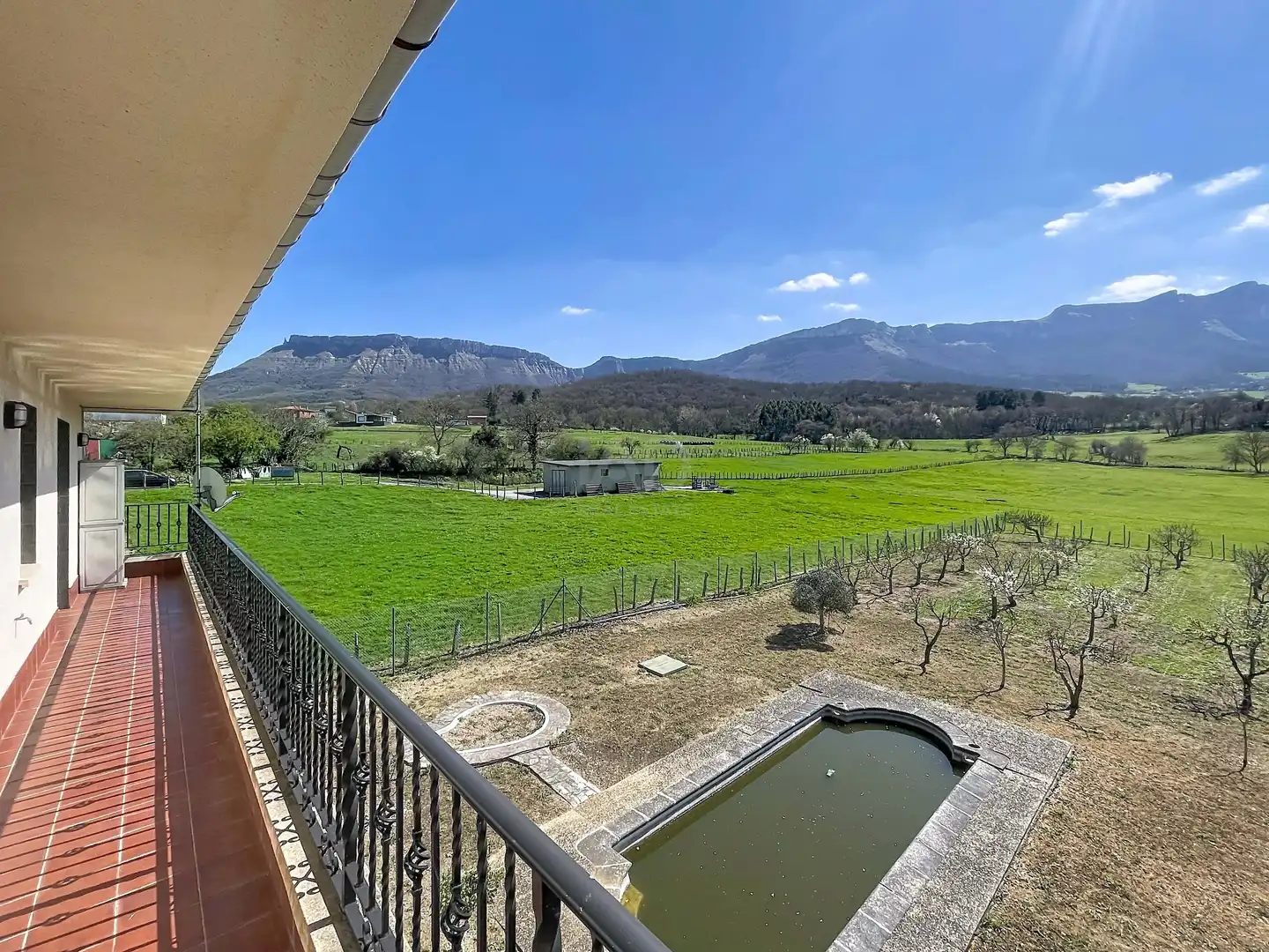 Garden of Houses for sale in Valle de Mena  with Air Conditioner, Heating and Terrace