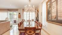 Dining room of Single-family semi-detached for sale in  Madrid Capital  with Air Conditioner, Heating and Private garden