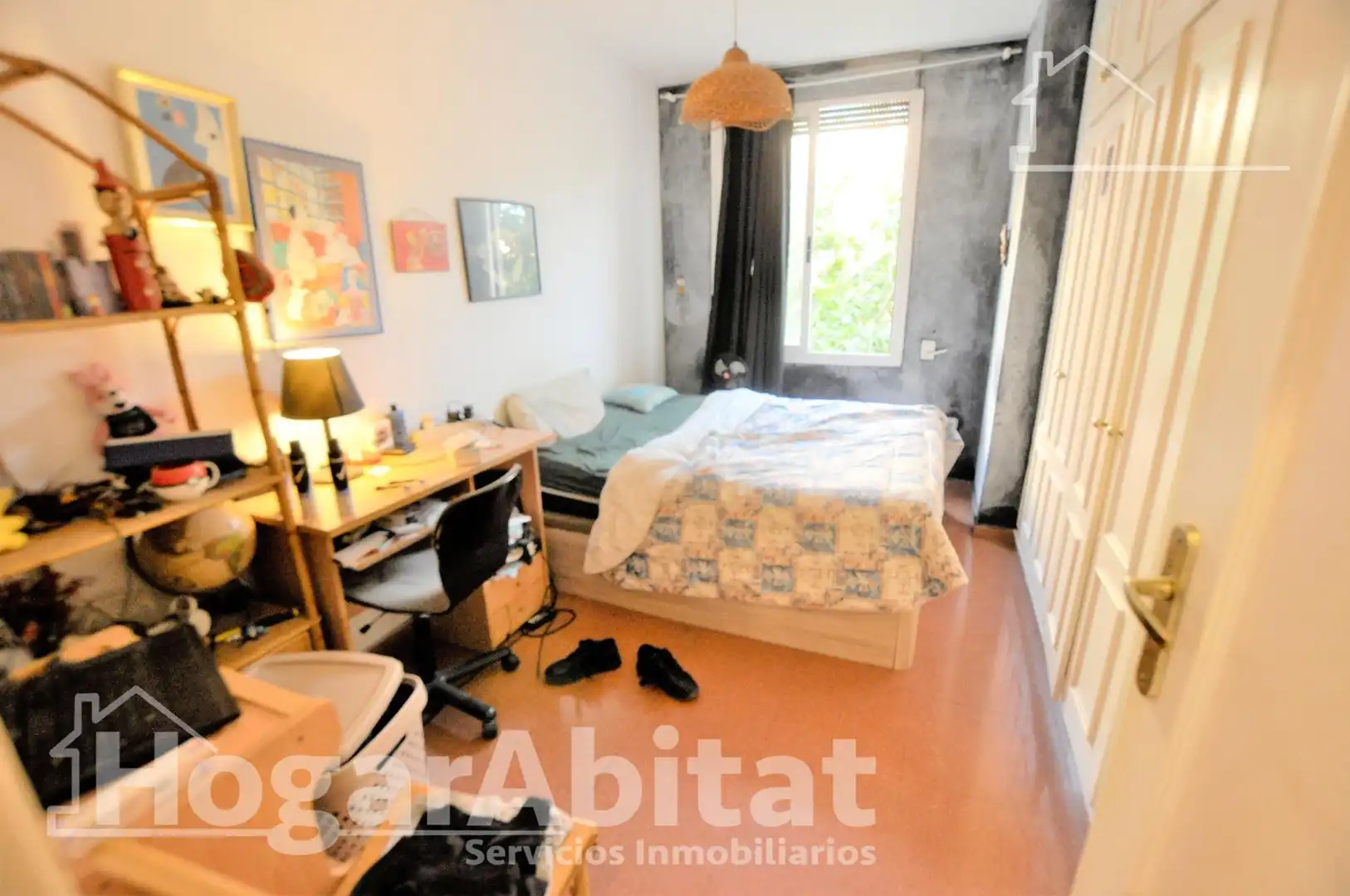 Bedroom of Flat for sale in Valencia  with Air Conditioner and Heating