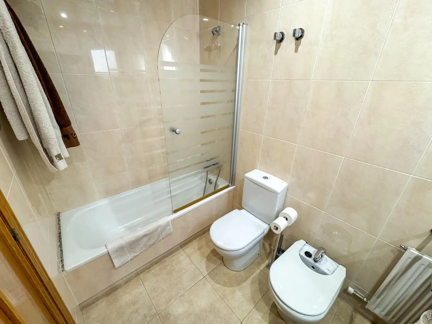 Baño de Piso en venta en Cubelles con Aire acondicionado, Calefacción y Parquet