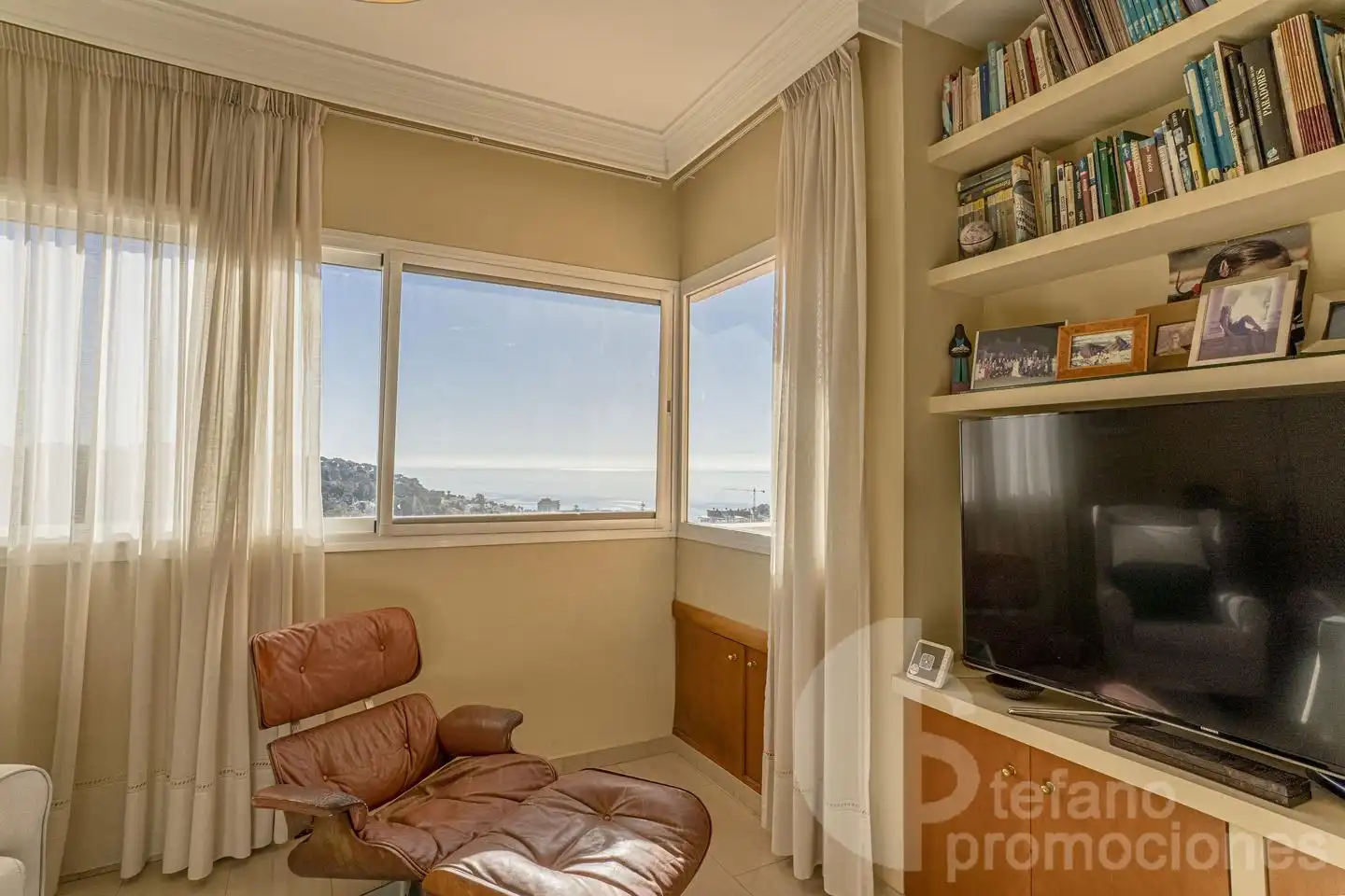 Bedroom of Houses for sale in Málaga  with Air Conditioner, Private garden and Terrace