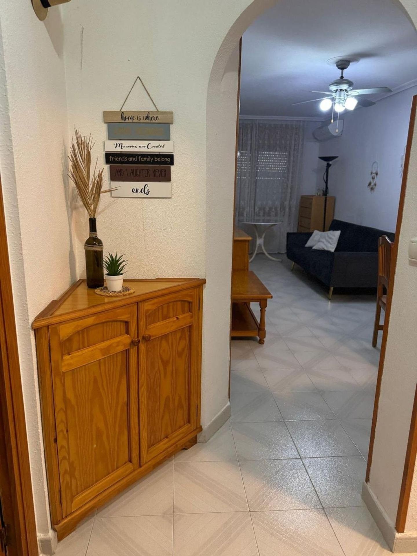 Apartment for sale in Torrevieja  with Air Conditioner and Furnished