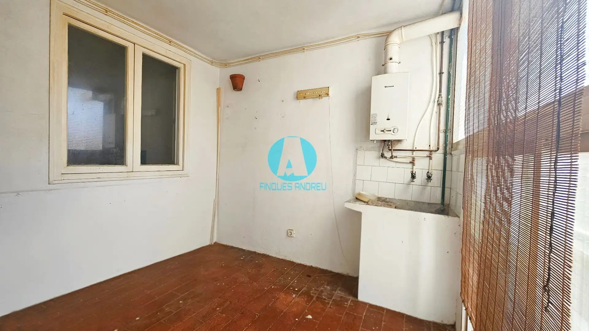 Kitchen of Flat for sale in Mataró