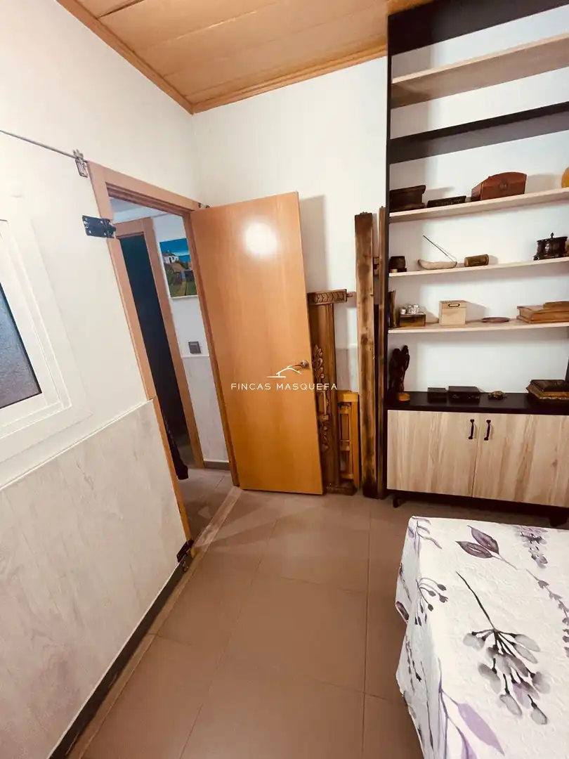 Piso en venta en L'Hospitalet de Llobregat con Aire acondicionado y Terraza