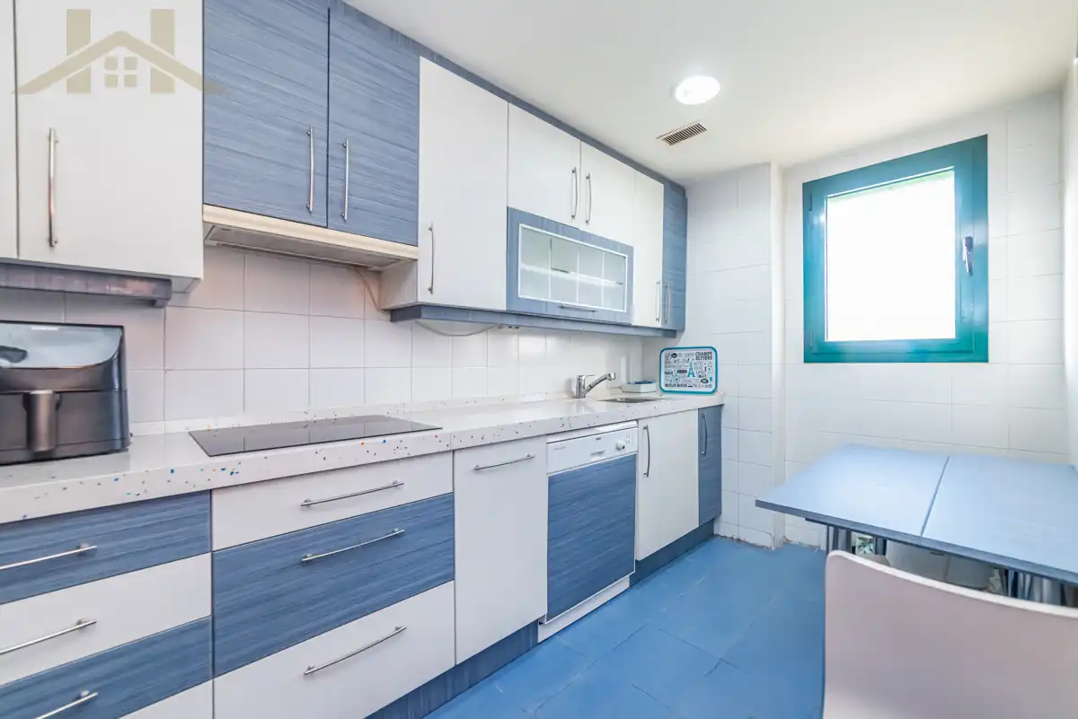 Kitchen of Flat for sale in Torrejón de Ardoz  with Air Conditioner, Heating and Furnished