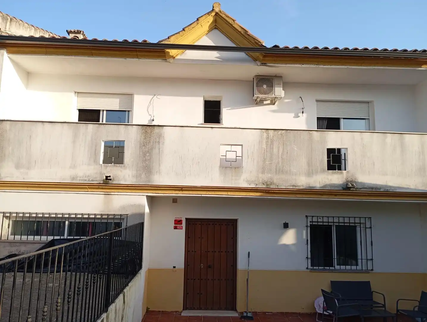 Vista exterior de Casa o xalet en venda en Córdoba amb Aire condicionat, Jardí privat i Terrassa