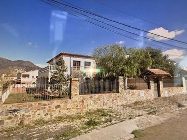 Haus mit Pool zum Verkauf in carrer del cadi