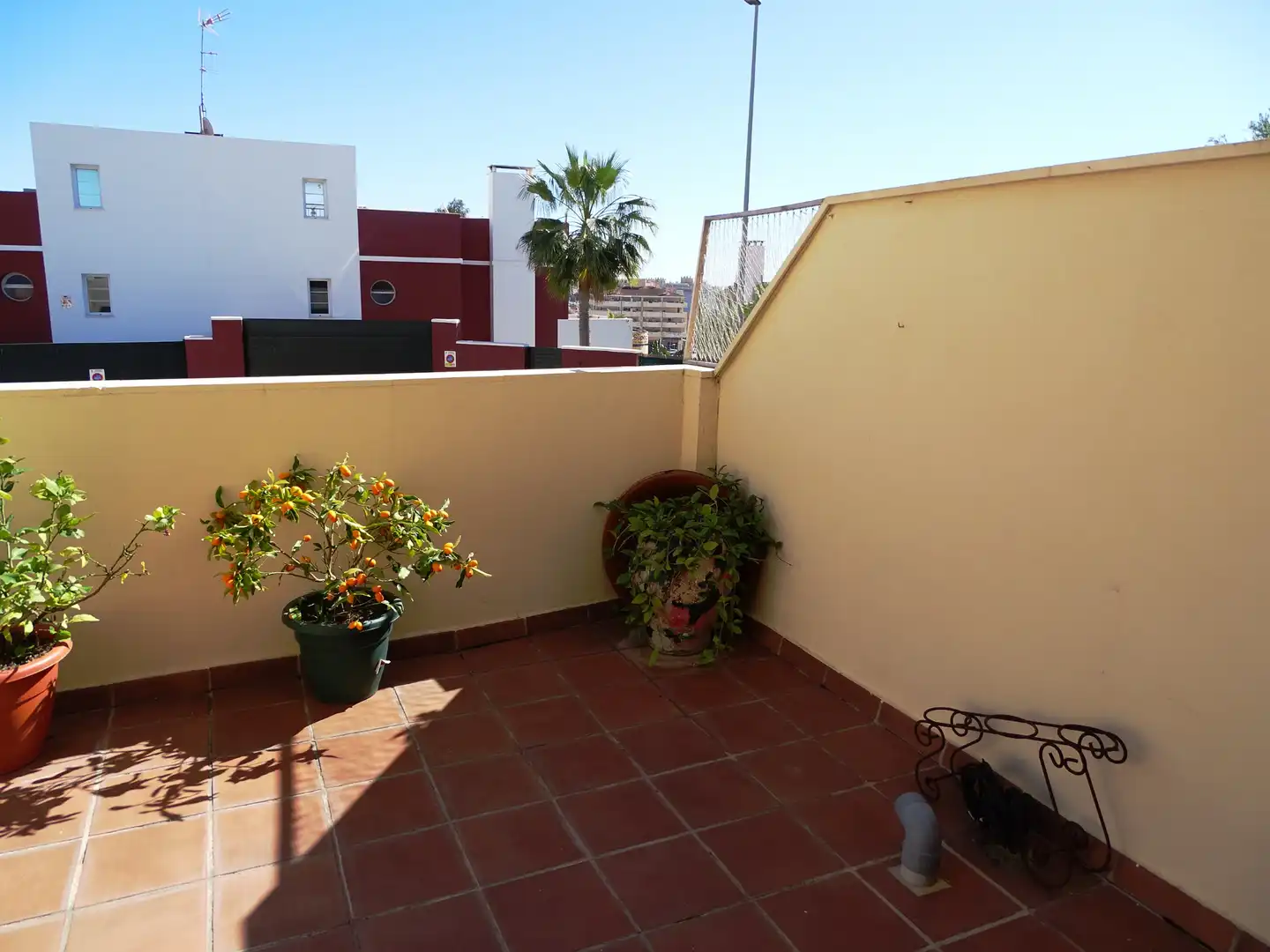Terraza de Casa adosada en venta en Rincón de la Victoria con Aire acondicionado, Calefacción y Jardín privado