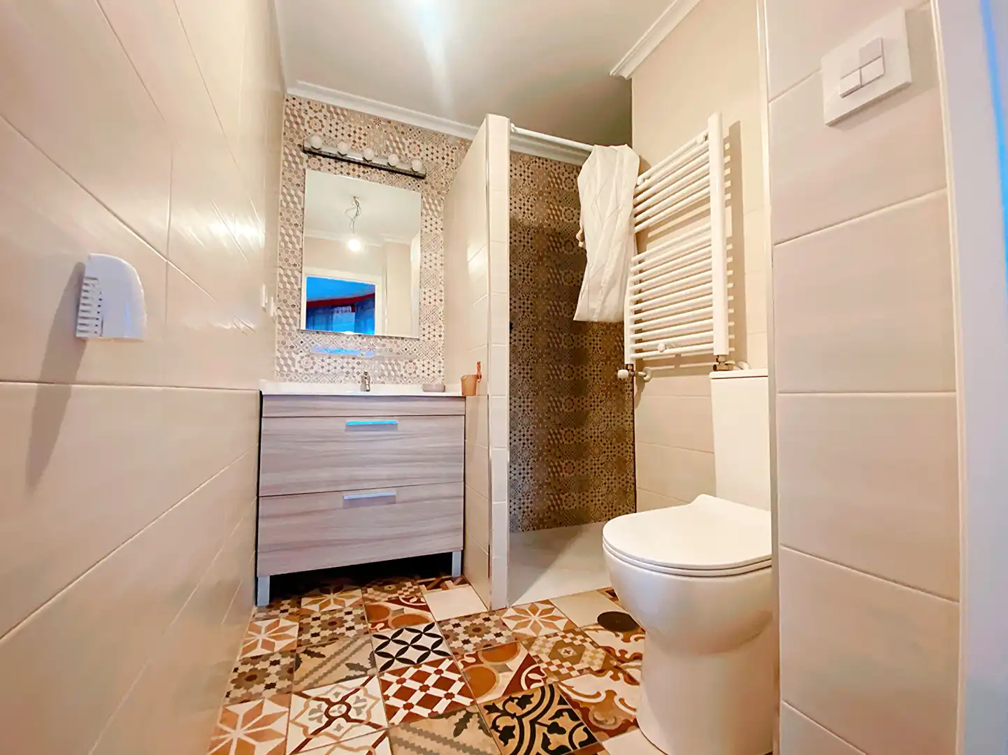 Bathroom of Flat for sale in Langreo  with Air Conditioner and Heating