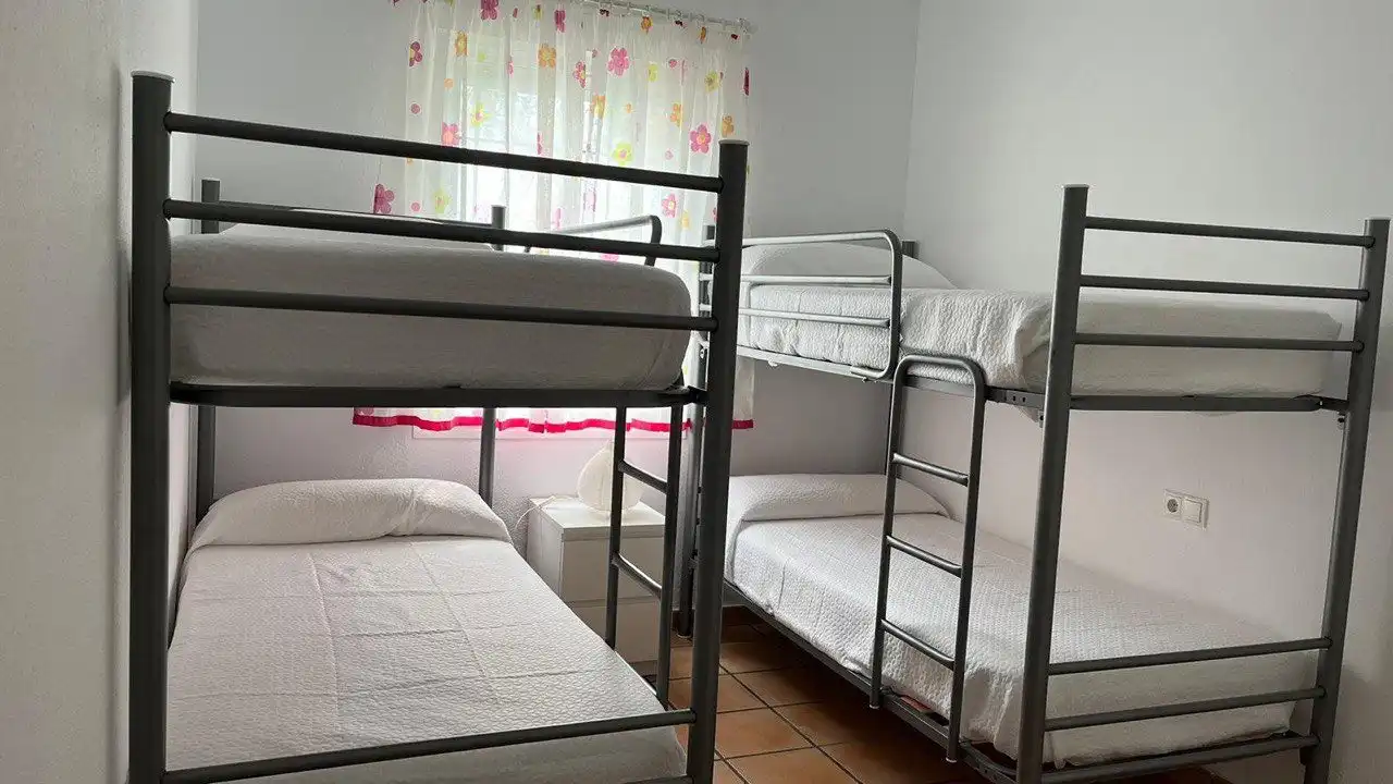 Schlafzimmer von Wohnungen zur Miete in Islantilla mit Terrasse und Abstellraum