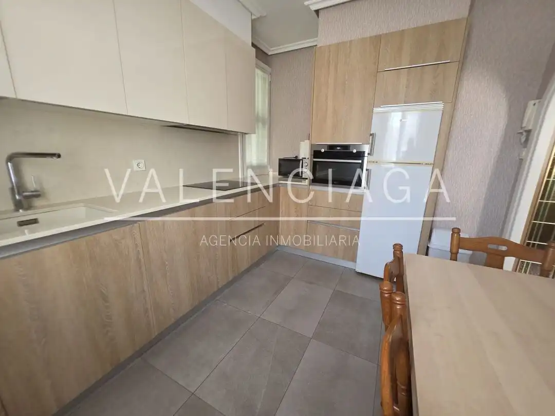 Flat for sale in Beasain