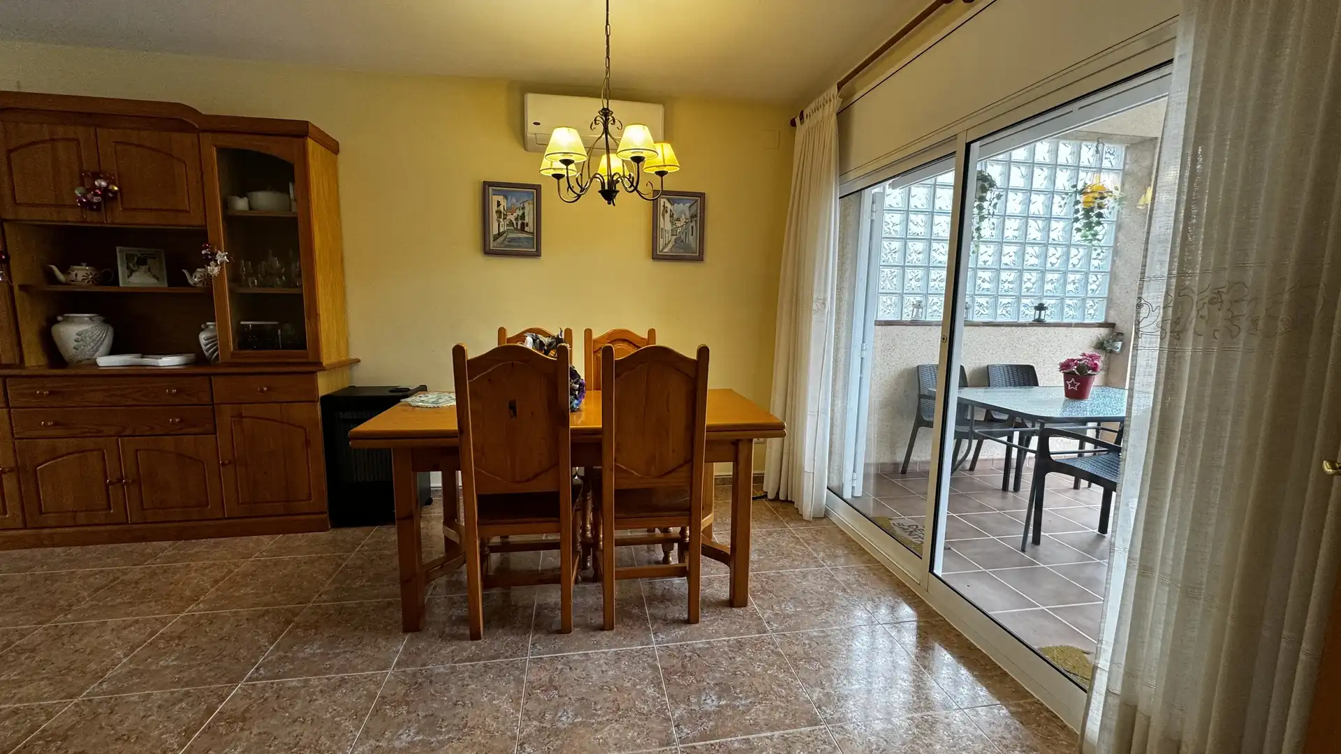 Menjador de Casa o xalet en venda en Creixell amb Aire condicionat, Calefacció i Jardí privat