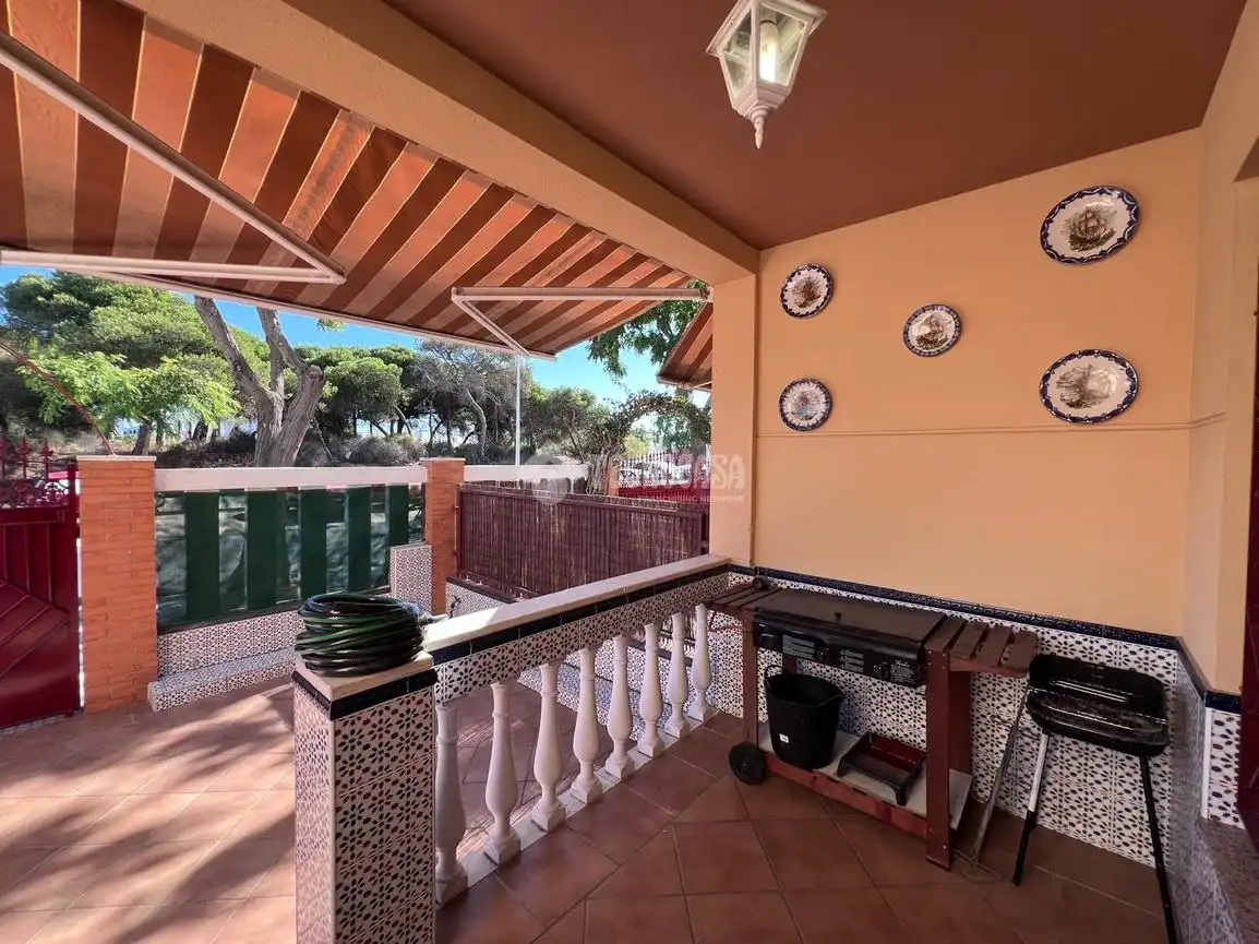 Doppelhaushälfte mit Terrasse zum Verkauf in Punta Umbría, imagen 3