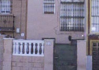 Foto 3 de Casa adosada en venta en C/ Roble, Torreblanca,  Sevilla Capital