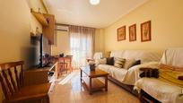 Sala d'estar de Apartament en venda en Torrevieja amb Aire condicionat i Terrassa