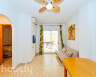 Living room of Flat to rent in Guardamar del Segura  with Air Conditioner and Terrace