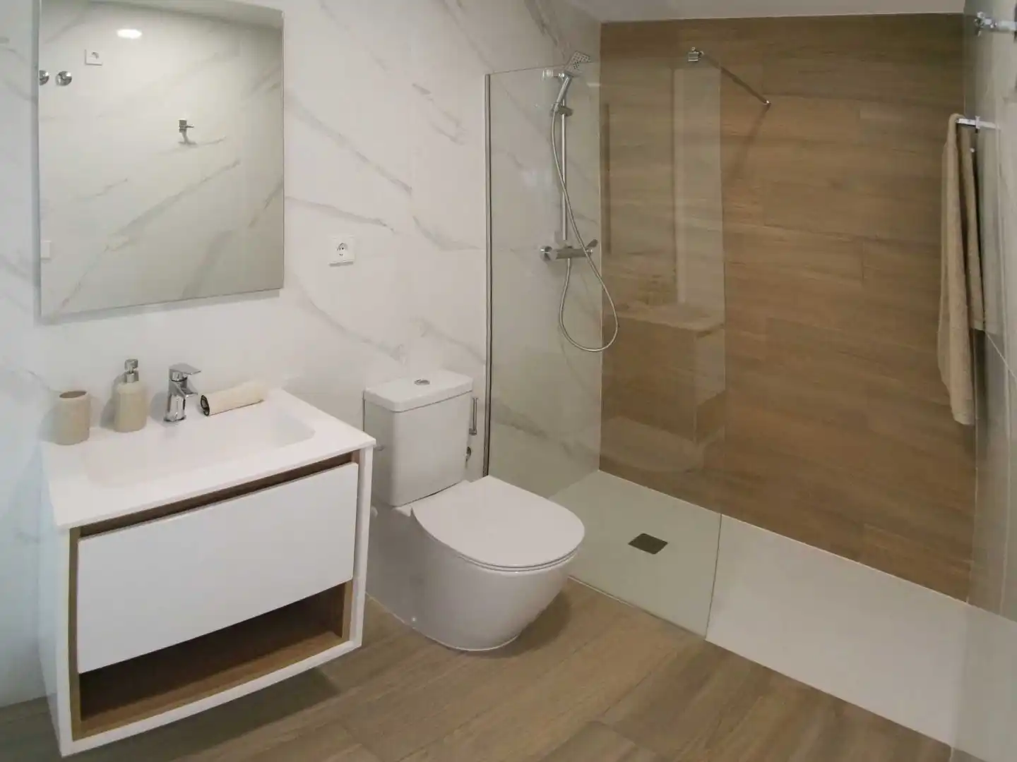 Appartement compact avec piscine à vendre à Calle Calle Melocotonero, imagen 11